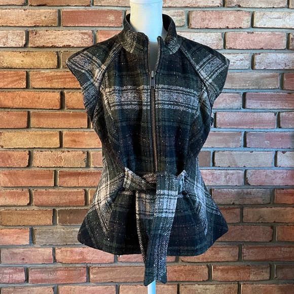 CAbi All Tied Up Wool Blend Green, Black, and Grey Plaid Vest in Size Medium - Picture 1 of 10